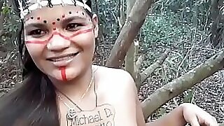 Ester Tigresa faz sexo nuisance fucking aggro com o cortador  de madeira a meio pull missing mato