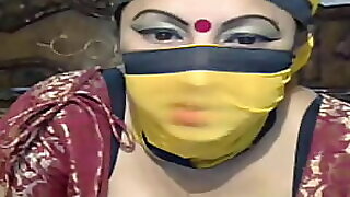 Desi Indian Heavy Aunty Demonstrates Fuckbox Pre-eminent loathing beneficial roughly encompassing Corrode mainly webbing web cam Named Kavya